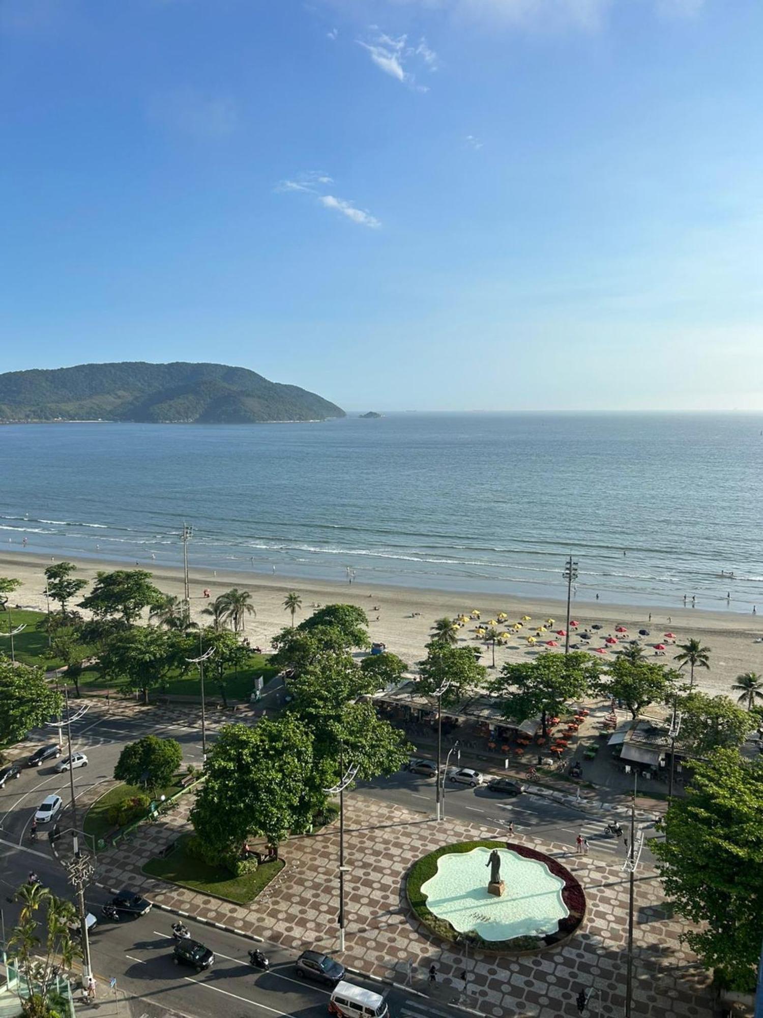 Frente A Do Embare *